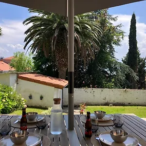 https://precioso-apartamento-con-jardn-en-el-centro.bilbaohotelsspain.com